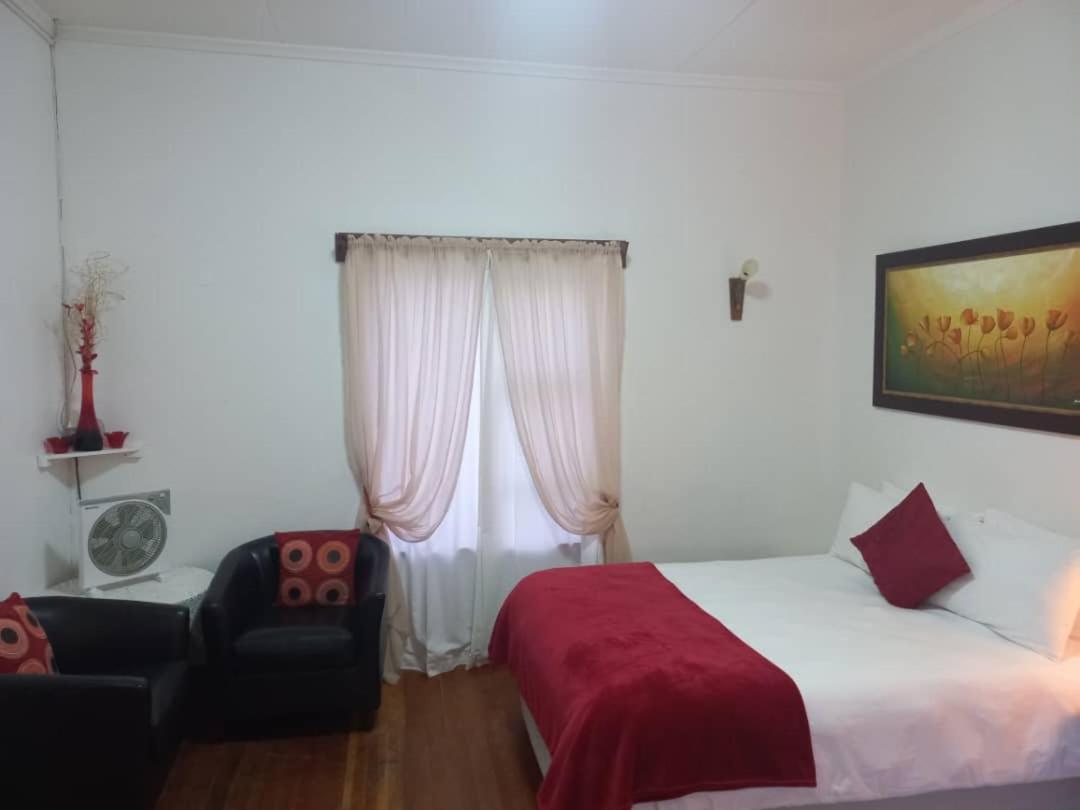 Villelodge Accommodation Людериц Экстерьер фото